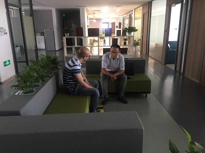 美林数据与参会嘉宾交流