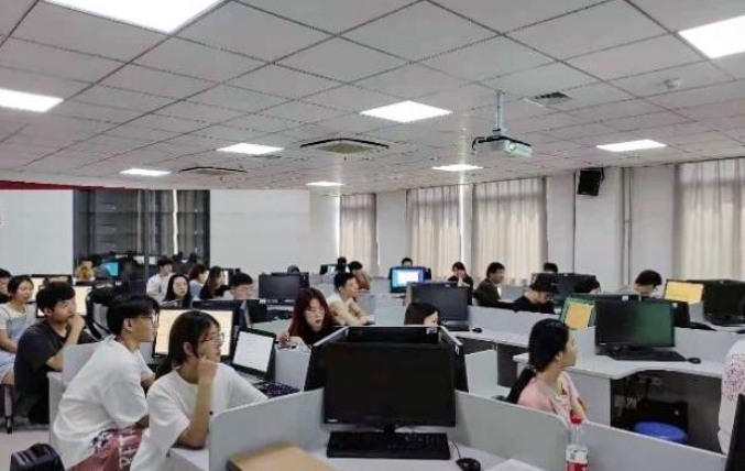 大数据实验室建设